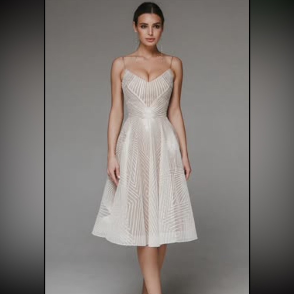 Chic Cream Midi Dress with Geometric Patterns